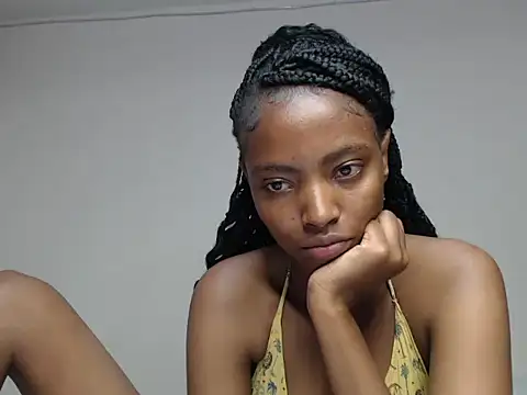 nanaswee online show from 9, 10, 2025