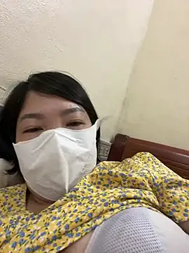 Hachi Sweetbabie  online show from 2, 3, 2026