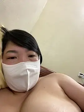 Snapshot of Hachi_Sweetbabie_ chatting on 26, 11, 2025 Hachi Sweetbabie online show from 26, 11, 2025