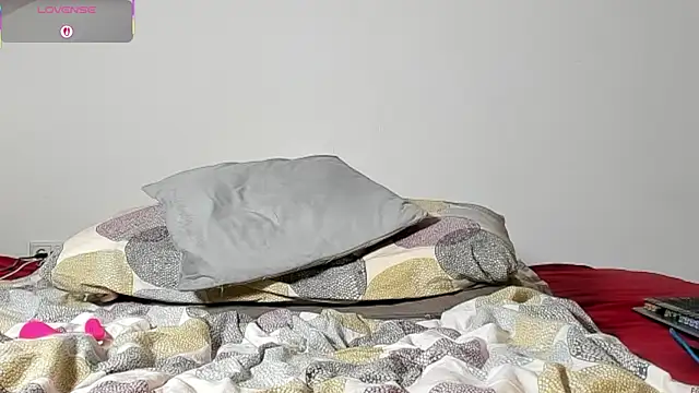 laurasommer online show from 30, 10, 2025