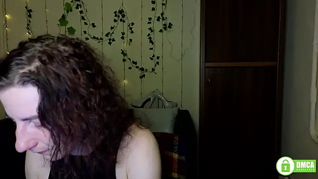 Muse kitty jenia online show from 14, 9, 2025