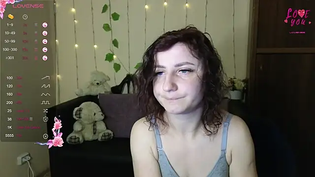 Muse kitty jenia online show from 16, 3, 2025