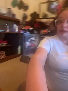 Lalalynn online show from 12, 11, 2025