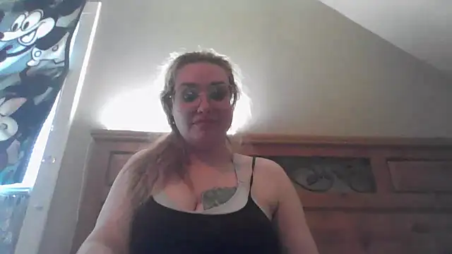 Snapshot of Lalalynn chatting on 1, 6, 2026 Lalalynn online show from 1, 6, 2026