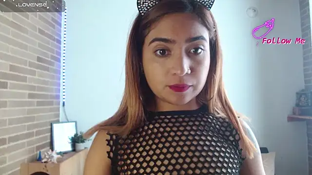 helenacyruss online show from 13, 3, 2025