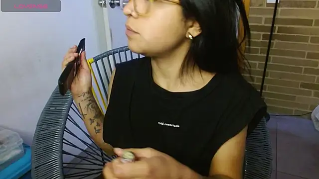 helenacyruss online show from 9, 11, 2025