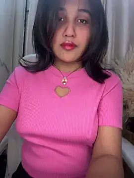 LeisyXO online show from 4, 2, 2025