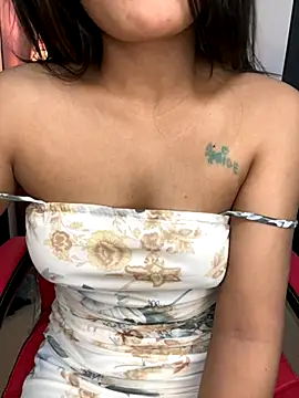 LeisyXO online show from 6, 10, 2025