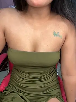 LeisyXO online show from 4, 11, 2025