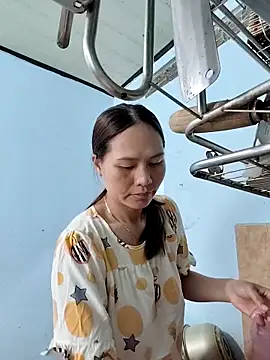 Baby-ladyass20 online show from 2, 11, 2025