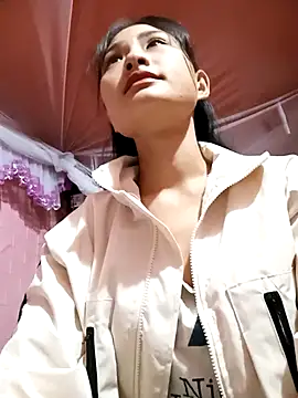 trieungoclnt online show from 2, 11, 2025