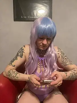 Snapshot of poussichienne chatting on 20, 2, 2025 poussichienne online show from 20, 2, 2025