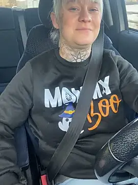 poussichienne online show from 18, 12, 2025