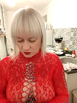 poussichienne online show from 14, 2, 2026