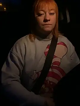 poussichienne online show from 17, 3, 2026