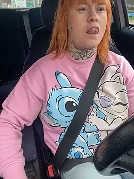 poussichienne online show from 13, 3, 2026