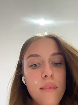 enjoy my beauty online show from 26, 2, 2025