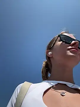 enjoy my beauty online show from 7, 2, 2025