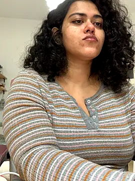 Curvydesifromgermany online show from 7, 10, 2025