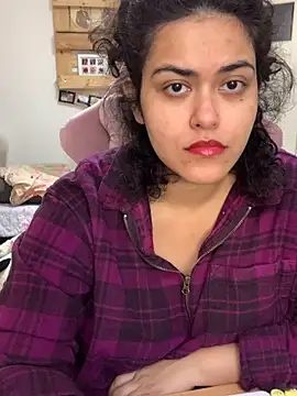 Curvydesifromgermany online show from 6, 11, 2025