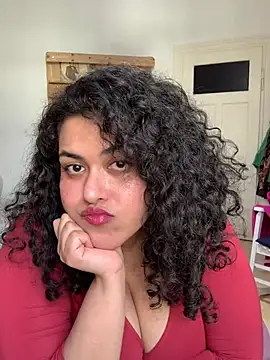 Curvydesifromgermany online show from 1, 4, 2026