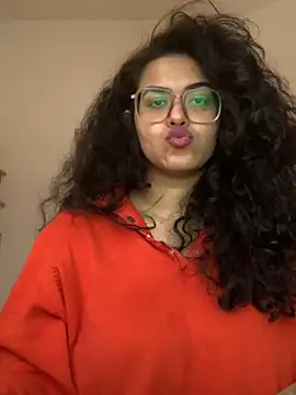 Curvydesifromgermany online show from 16, 1, 2025