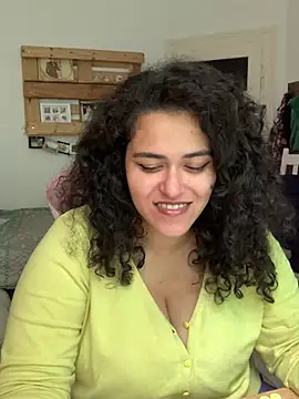 Curvydesifromgermany online show from 6, 7, 2026