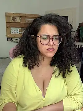 Curvydesifromgermany online show from 7, 7, 2026