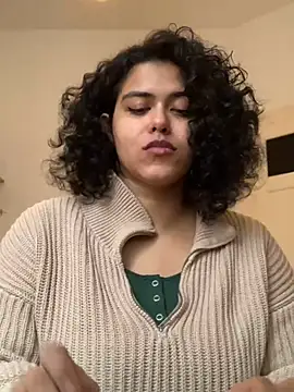 Curvydesifromgermany online show from 23, 1, 2025