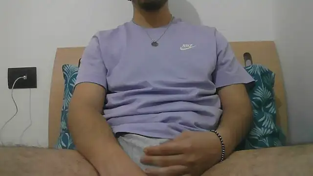 Snapshot of Khun_bm chatting on 23, 3, 2026 Khun bm online show from 23, 3, 2026