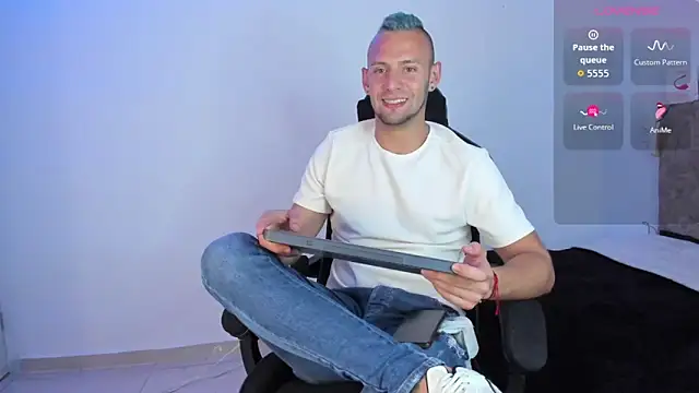 Damon Bakert online show from 1, 12, 2025