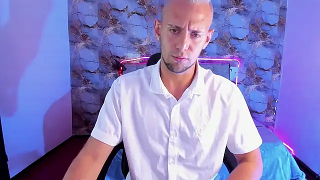 Snapshot of Damon_Bakert chatting on 23, 5, 2026 Damon Bakert online show from 23, 5, 2026