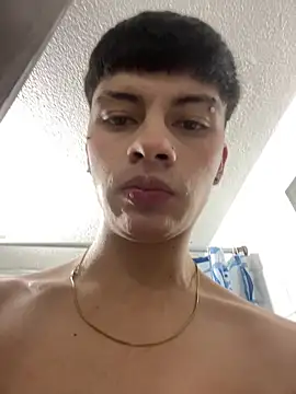 Snapshot of Steev_Novoa chatting on 1, 3, 2025 Steev Novoa online show from 1, 3, 2025