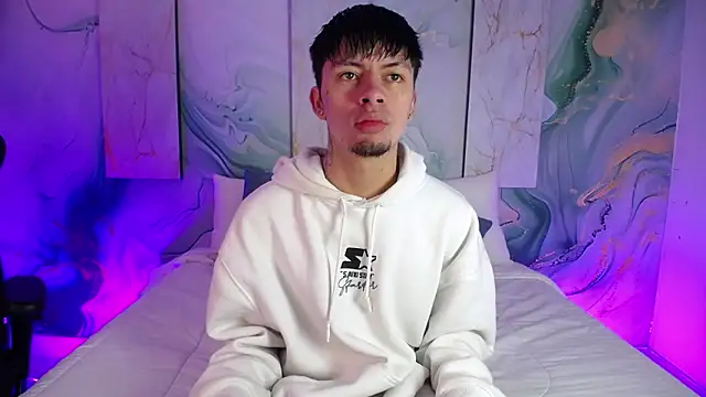 Snapshot of Steev_Novoa chatting on 27, 3, 2026 Steev Novoa online show from 27, 3, 2026