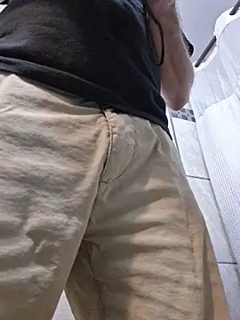 bigdickdaddy2184 online show from 1, 4, 2026