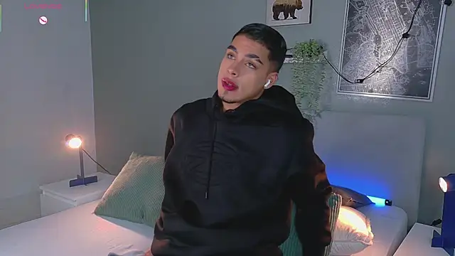 Ken-boy  online show from 13, 9, 2025