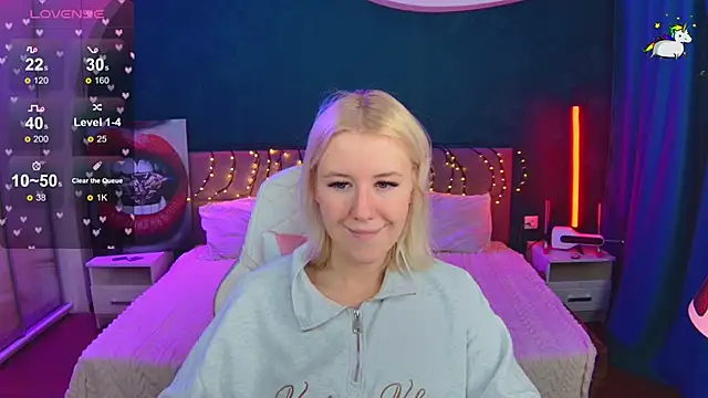 Snapshot of Selenatrend chatting on 17, 2, 2026 Selenatrend online show from 17, 2, 2026