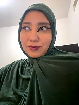 hannahayat online show from 3, 10, 2025