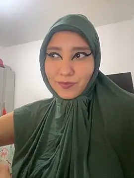 hannahayat online show from 8, 11, 2025