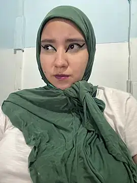 Snapshot of hannahayat chatting on 16, 7, 2026 hannahayat online show from 16, 7, 2026