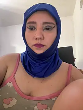 Snapshot of hannahayat chatting on 24, 6, 2026 hannahayat online show from 24, 6, 2026