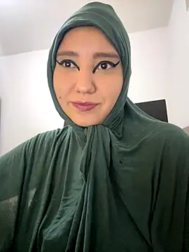 hannahayat online show from 15, 11, 2025