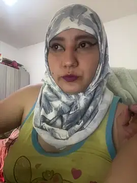 hannahayat online show from 17, 4, 2026