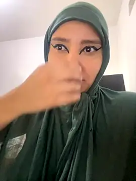 hannahayat online show from 12, 11, 2025