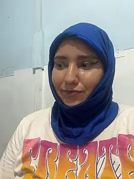 Snapshot of hannahayat chatting on 2, 7, 2026 hannahayat online show from 2, 7, 2026