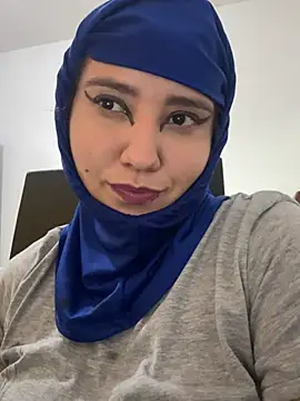 Snapshot of hannahayat chatting on 4, 7, 2026 hannahayat online show from 4, 7, 2026