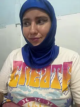 Snapshot of hannahayat chatting on 2, 7, 2026 hannahayat online show from 2, 7, 2026