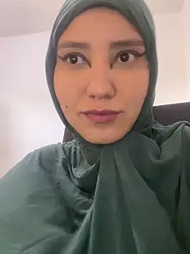 hannahayat online show from 7, 10, 2025