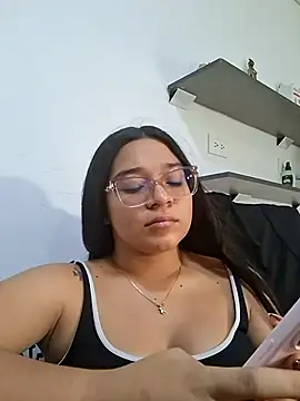 -VICKKY online show from 11, 6, 2026