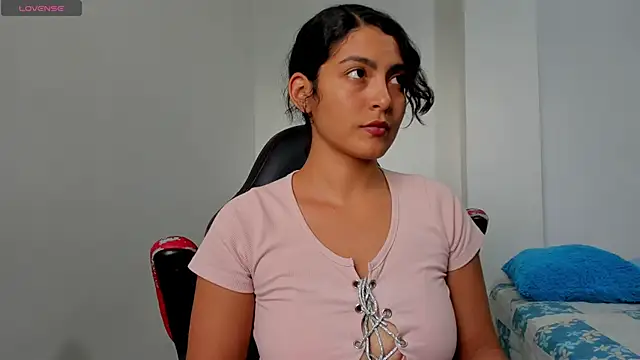 Snapshot of sofiaparker8 chatting on 30, 6, 2026 sofiaparker8 online show from 30, 6, 2026